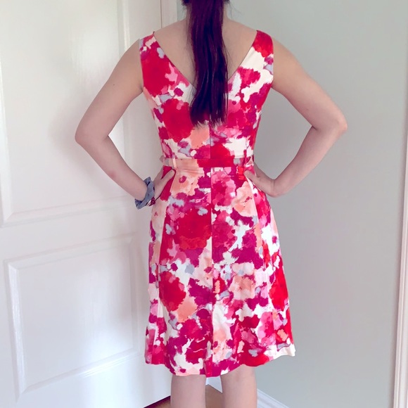 Jones New York Dress with belt - Picture 3 of 7